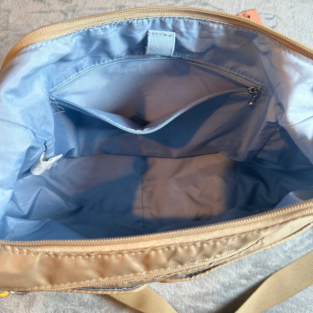 Baggallini Taupe Nylon Crossbody Travel Bag Lightweight Multi Pocket Purse - Picture 7 of 9